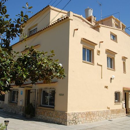 Hostal El Callejon Tarragona Exterior photo