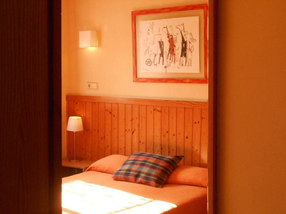 Hostal El Callejon Tarragona Exterior photo